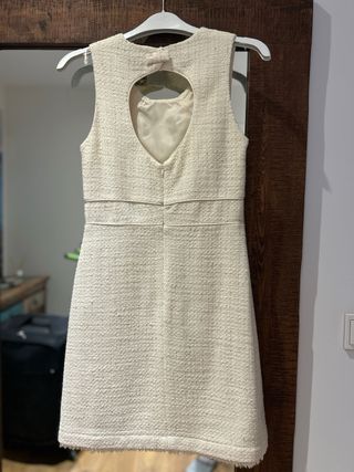 Vestido fiesta beige espalda abierta