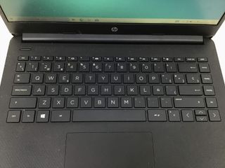 pc portatil hp 14s-fq0002ns