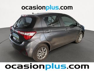 Toyota Yaris 1.5 Active 82 kW (111 CV)