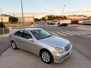 MERCEDES C280 V6 231CV AUTOMATICO NACIONAL 