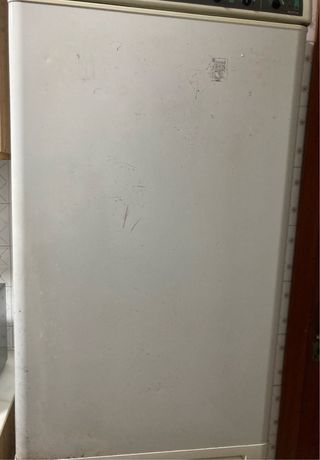 Nevera y congelador 2 puertas blanca ZANUSSI
