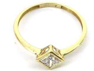 sortija oro 18k con piedra con diamante de laboratorio