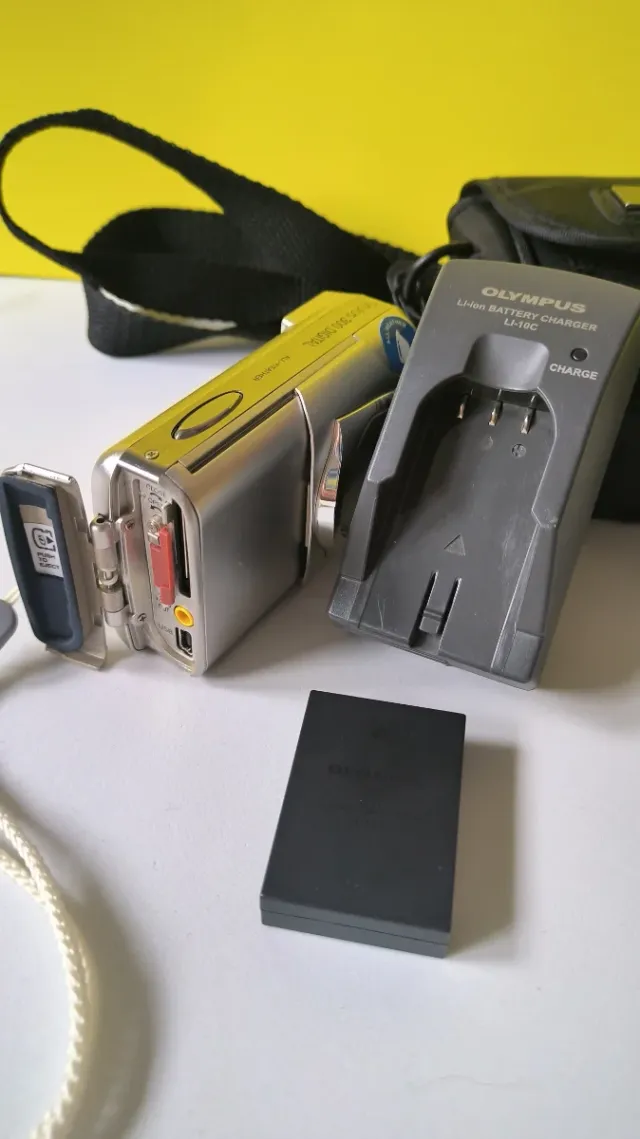 Cámara Olympus Stylus 300 Digital