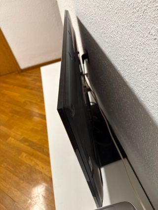 Televisión LG Negra