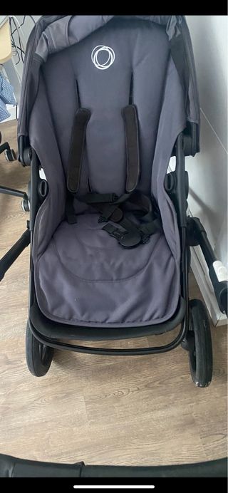 Bugaboo Fox 2 + capazo + patinete