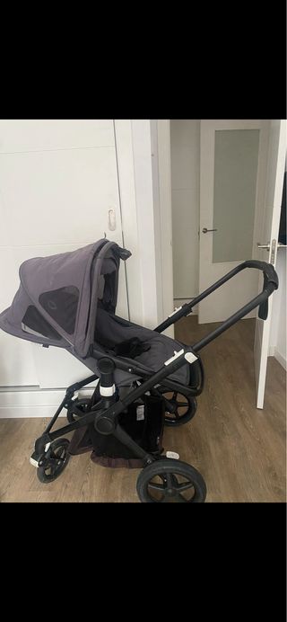 Bugaboo Fox 2 + capazo + patinete
