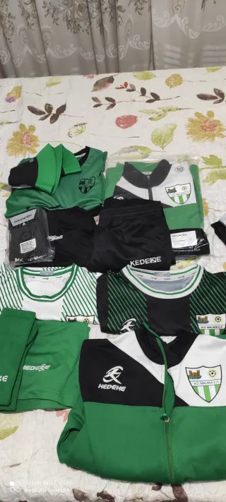Conjunto Ropa Deportiva Kedeke , A.D.Malaka C.F.