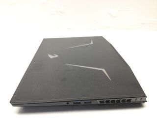 pc portatil gigabyte aorus 15