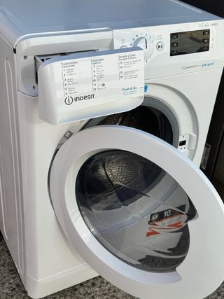 LAVADORA SECADORA INDESIT DE 7 KILOS + 6 KILOS 