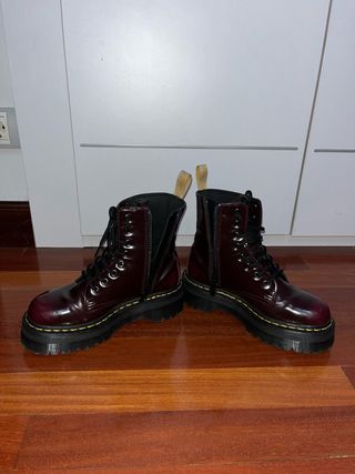 Dr. Martens Jadon Arcadia Cherry Red Talla 38