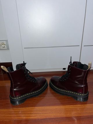 Dr. Martens Jadon Arcadia Cherry Red Talla 38