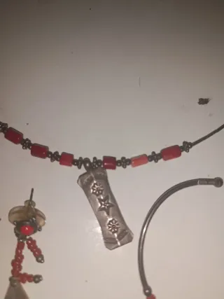 Antiguo conjunto  joyería plata, nácar y coralina