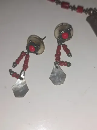 Antiguo conjunto  joyería plata, nácar y coralina