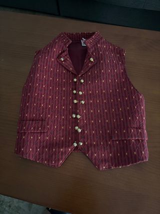 Chaleco fallero bordado
niño 4/5 años