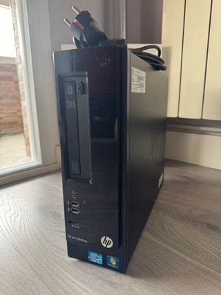 PC HP Intel Core i3 funcionando
