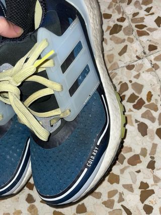 Zapatillas Adidas Ultraboost Negras y Azules