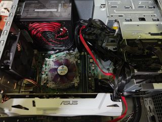 Packard Bell Ordenador Sobremesa Gaming Negro