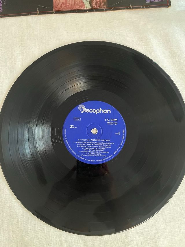 2 Vinilos Ravel y Antonio Machín