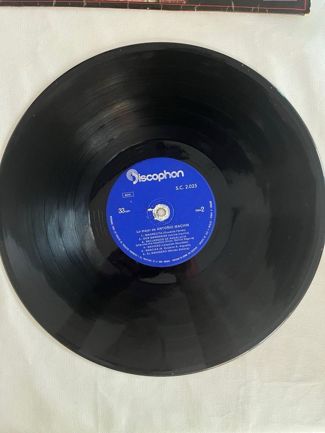 2 Vinilos Ravel y Antonio Machín