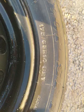 Neumático 175/65R14 82T Radial