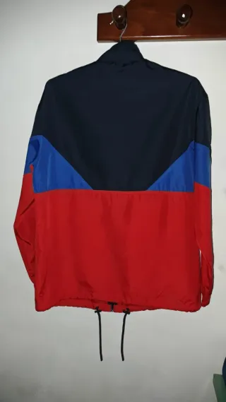 Chaqueta bomber Bershka 