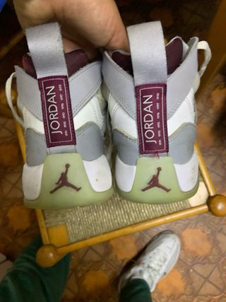 Zapatillas Jordan Morado/Blanco