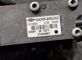 Valvula suspension 21083657 renault serie t 106717