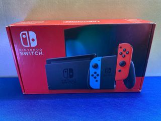 CONSOLA NINTENDO SWITCH AZUL Y ROJO COMPLETA