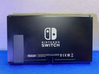 CONSOLA NINTENDO SWITCH AZUL Y ROJO COMPLETA