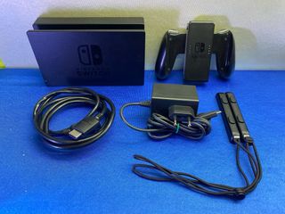 CONSOLA NINTENDO SWITCH AZUL Y ROJO COMPLETA