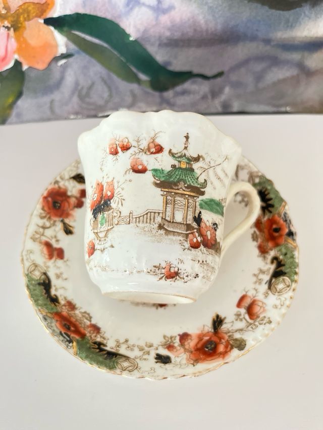 Taza y platillo antiguo Altas China,England