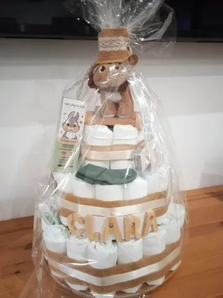 Pastel de pañales personalizado