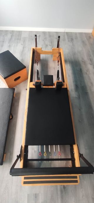 Se venden 4 maquinas Pilates reformer