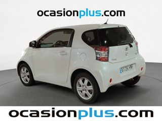 Toyota IQ 1.0 50 kW (68 CV)