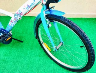 Bicicletta BTwin 24 cambio Shimano cestino regalo 