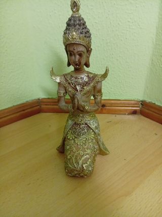 Figura Tailandesa Resina Oración