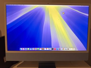 IMAC 27” M3 azul en perfectas condiciones