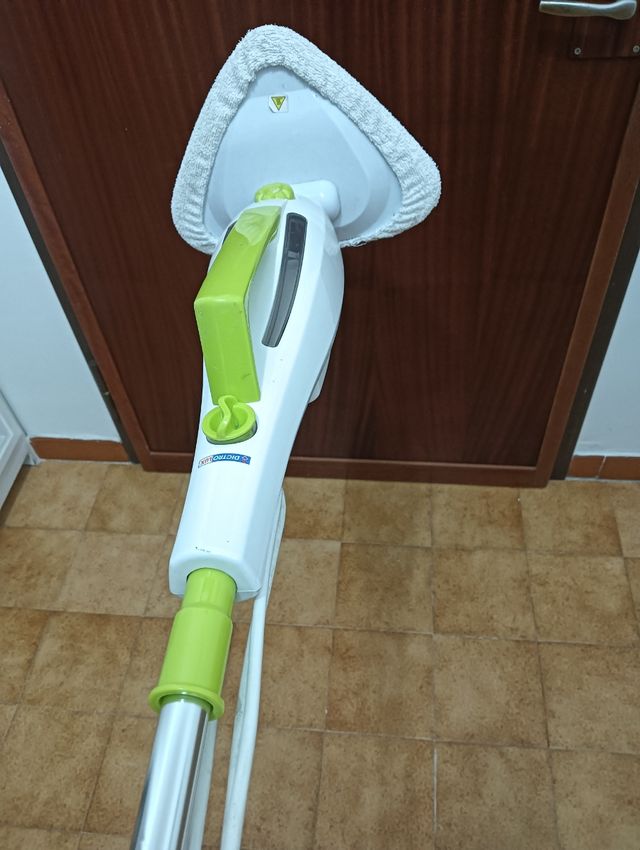 Lavapavimenti a vapore