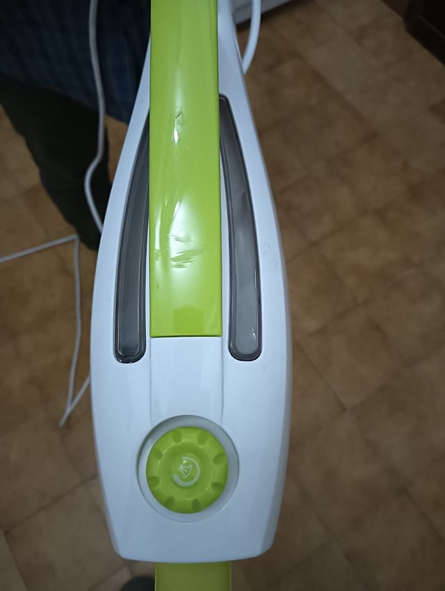 Lavapavimenti a vapore