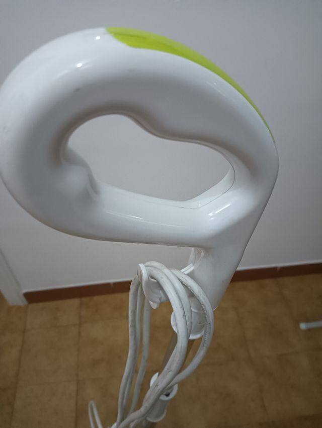 Lavapavimenti a vapore