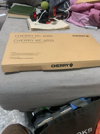 Teclado Cherry KC 4000 Cableado Negro