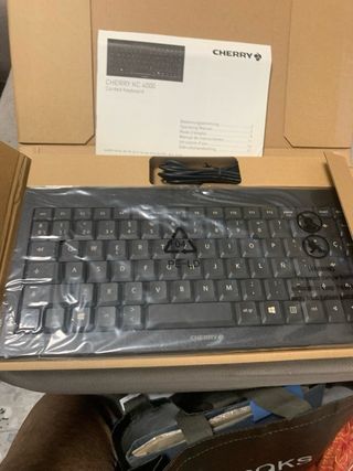 Teclado Cherry KC 4000 Cableado Negro