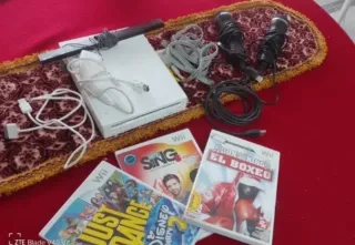Nintendo Wii Blanca + Juegos y Accesorios