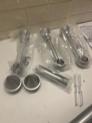 Barra Cortina Visillo Plata Metal y Plástico