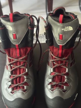 Botas de Nieve The North Face Grises/Rojas