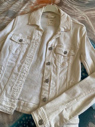 Chaqueta vaquera blanca