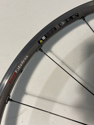 Rueda Shimano Ultegra Tubeless