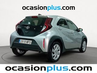 Toyota Aygo X Cross 1.0 VVT-I Play 53 kW (72 CV)