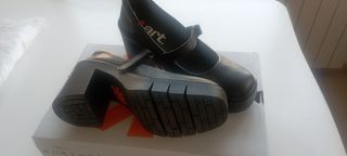 Zapatos de tacón Art negros