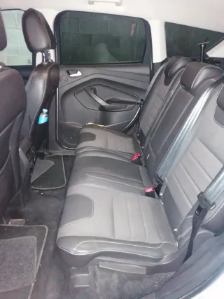 Ford Kuga 2013